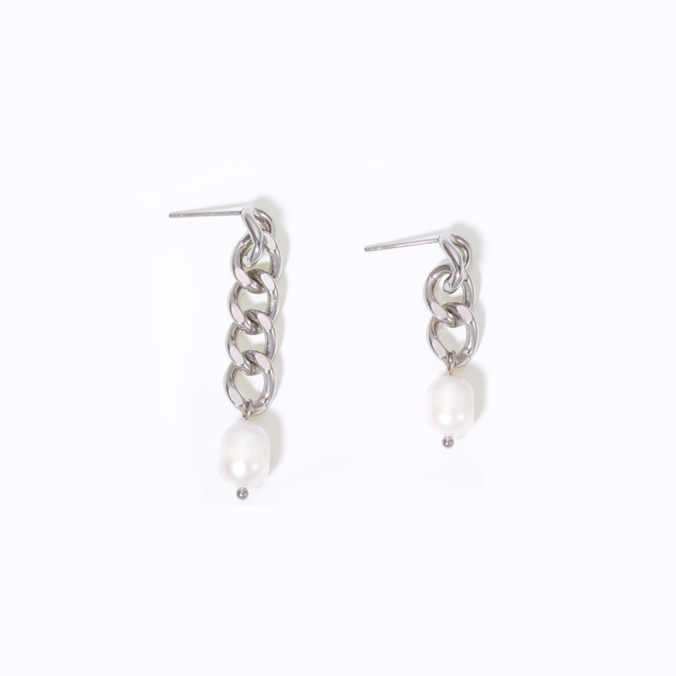 Asymmetric Pearl Ohrringe Silber