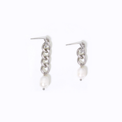 Asymmetric Pearl Ohrringe Silber