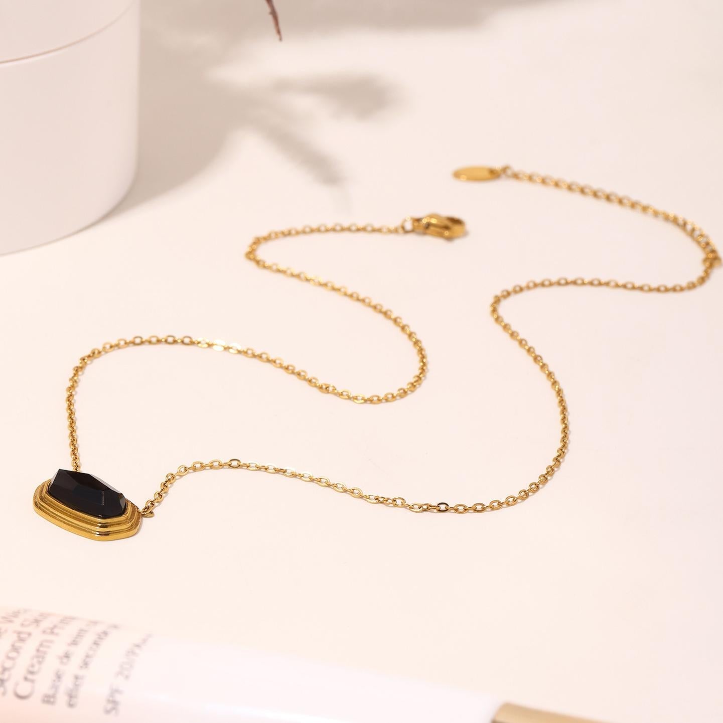 Stein Kette Gold