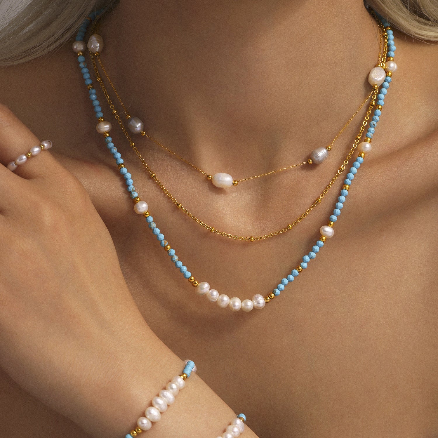 Delicate Pearl Kette Gold