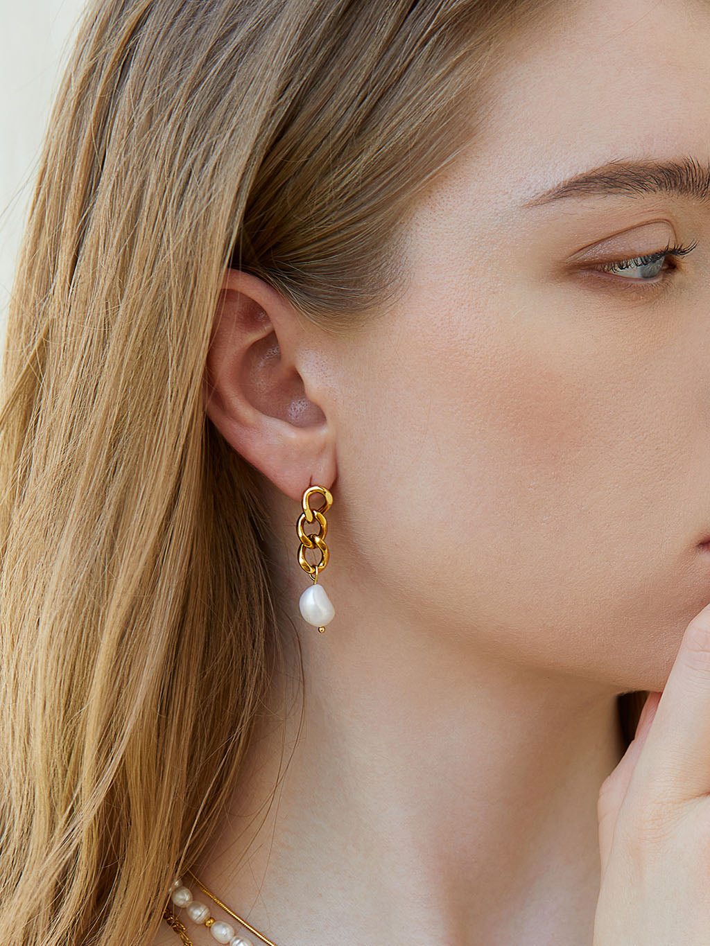 Revival Pearl Ohrringe Gold
