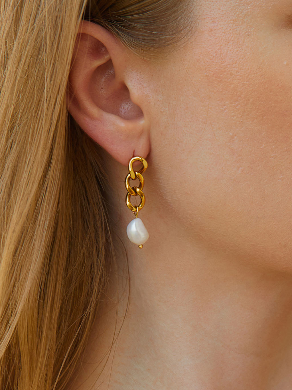 Revival Pearl Ohrringe Gold