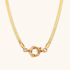 Simple Spring Clasp Pendant Necklace