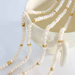 Exquisite Elegant Pearl Necklace